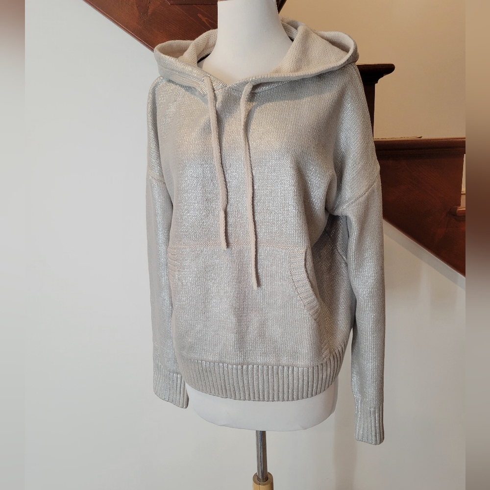 Evereve Silver Oatmeal Aspen Metallic Hoodie Size L New - Picture 6 of 6